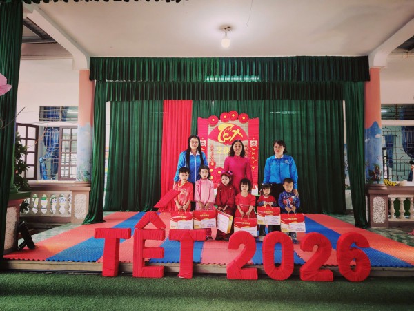 CHƯƠNG TRÌNH ''TẾT YÊU THƯƠNG''